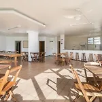 Apartamento 3 Quartos +2 Garagens+2 Banheiros A 40M Da Praia Dos Ingleses/Florianopolis