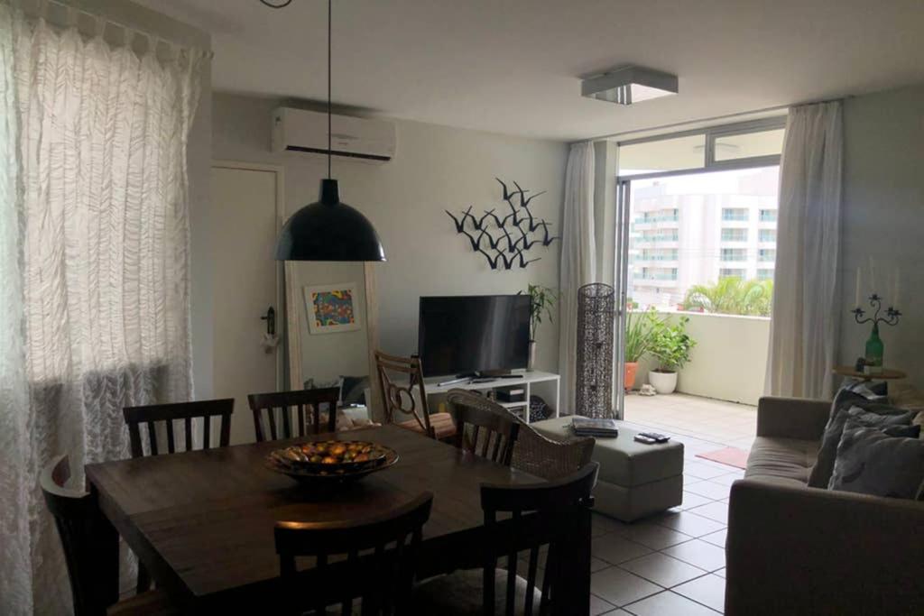 Apartamento 3 Quartos +2 Garagens+2 Banheiros A 40m Da Dos Ingleses/florianopolis *